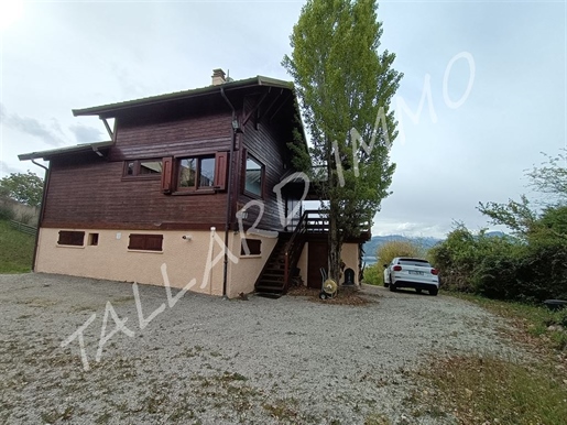 Chalet Prunières lake view, land 2170 m² with swimming pool