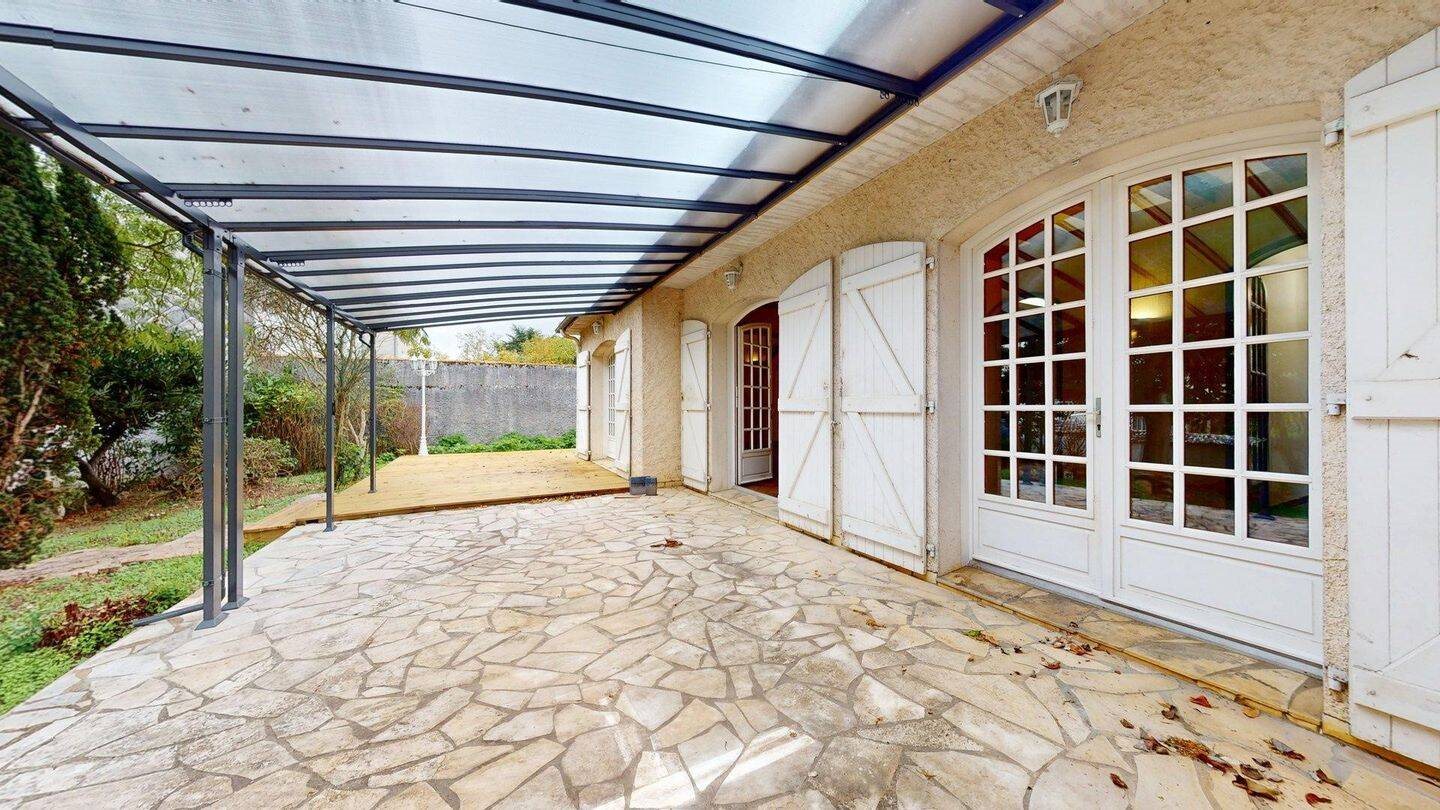 Maison à vendre, 141m², Cernusson