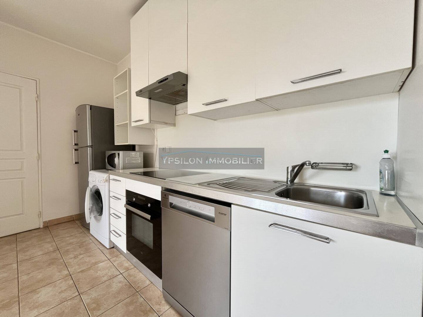 Appartement à louer, 46m², Beausoleil