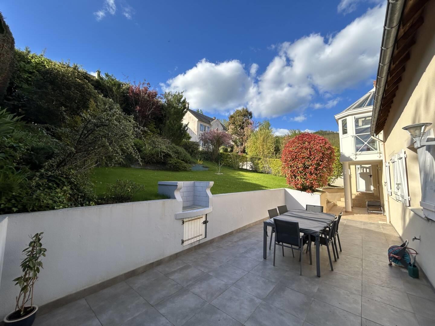 Maison à louer, 124m², Jouars-Pontchartrain