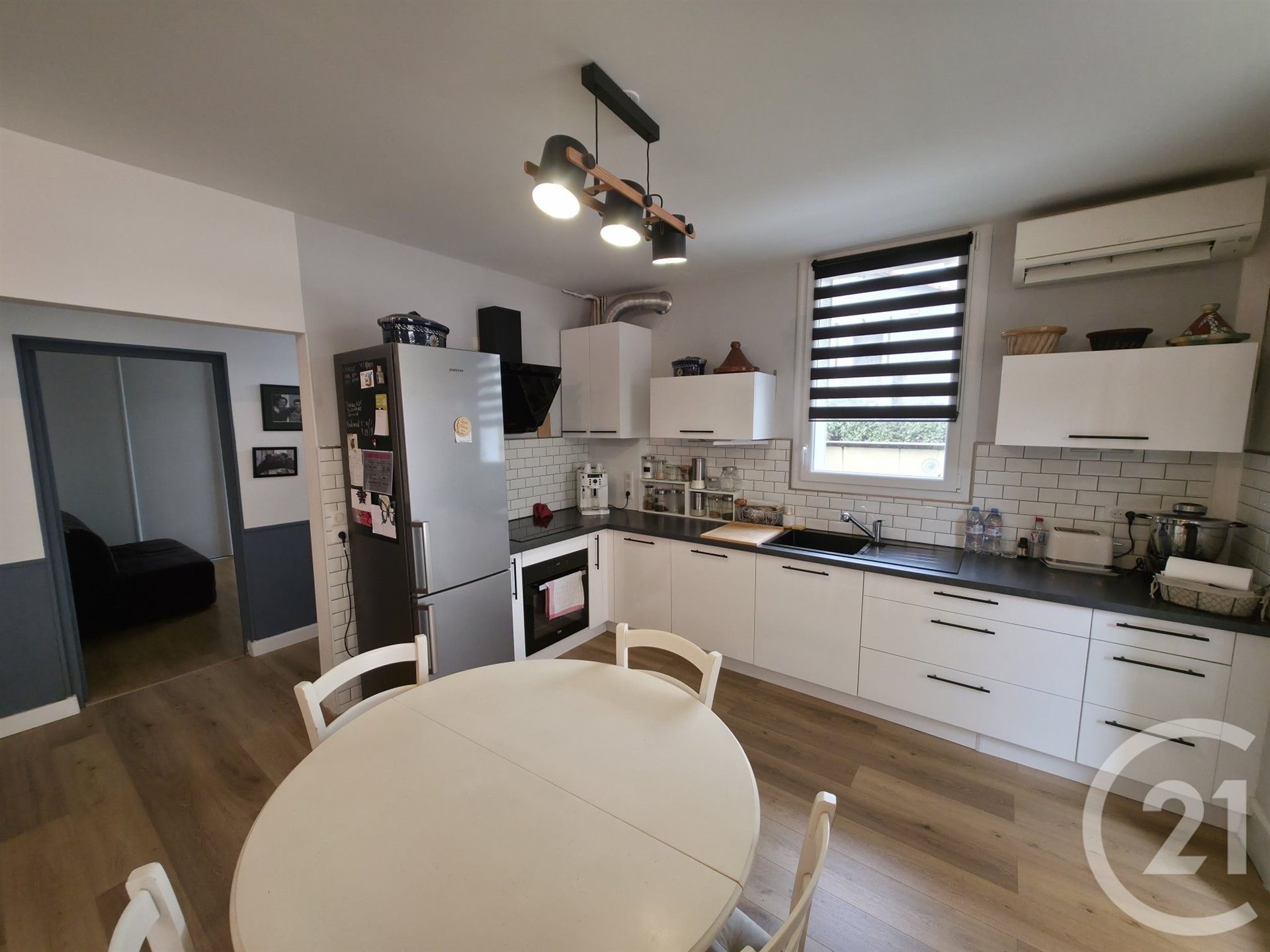 Appartement à vendre, 77m², Nîmes