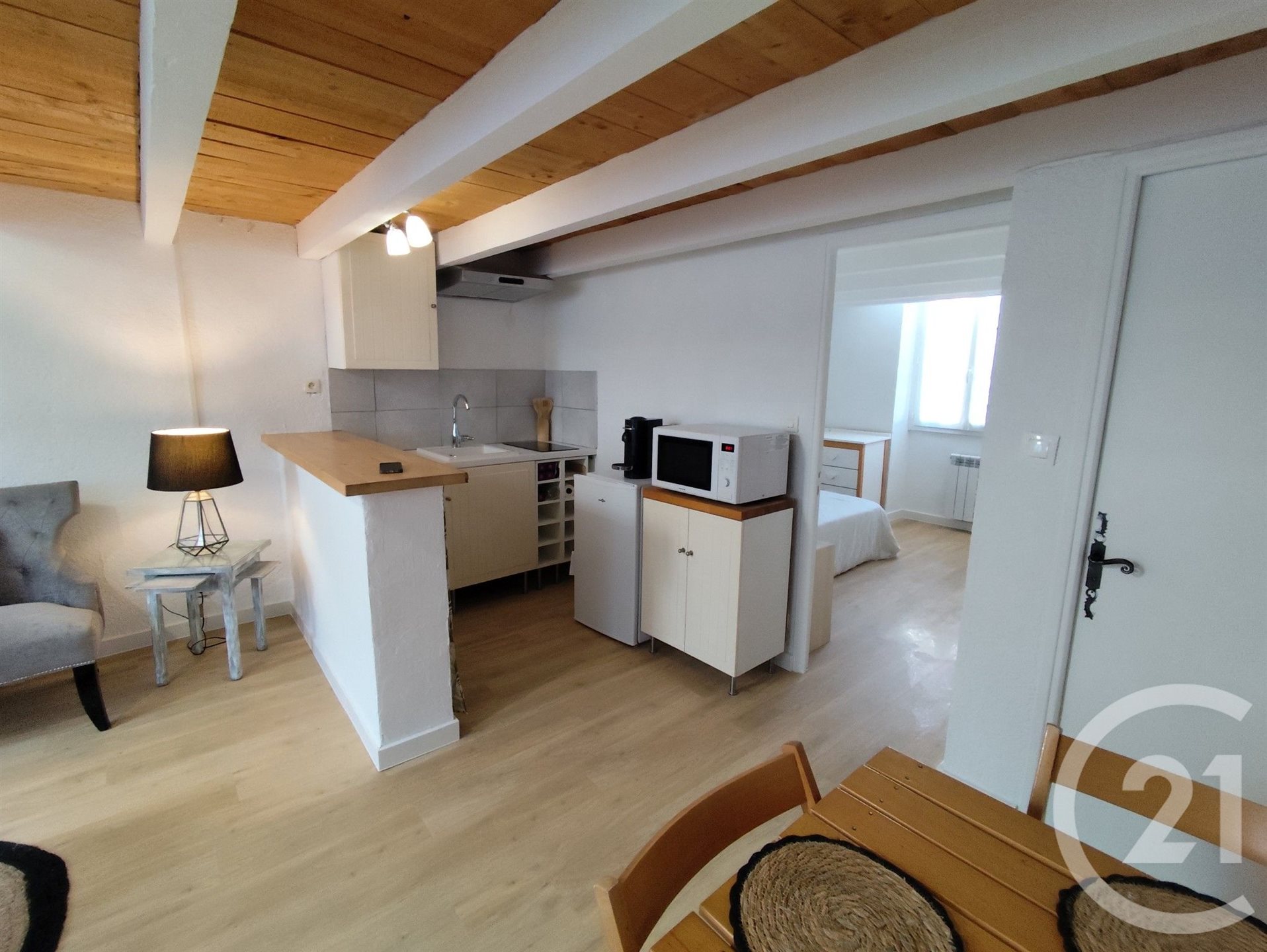 Appartement à louer, 43m², Nîmes
