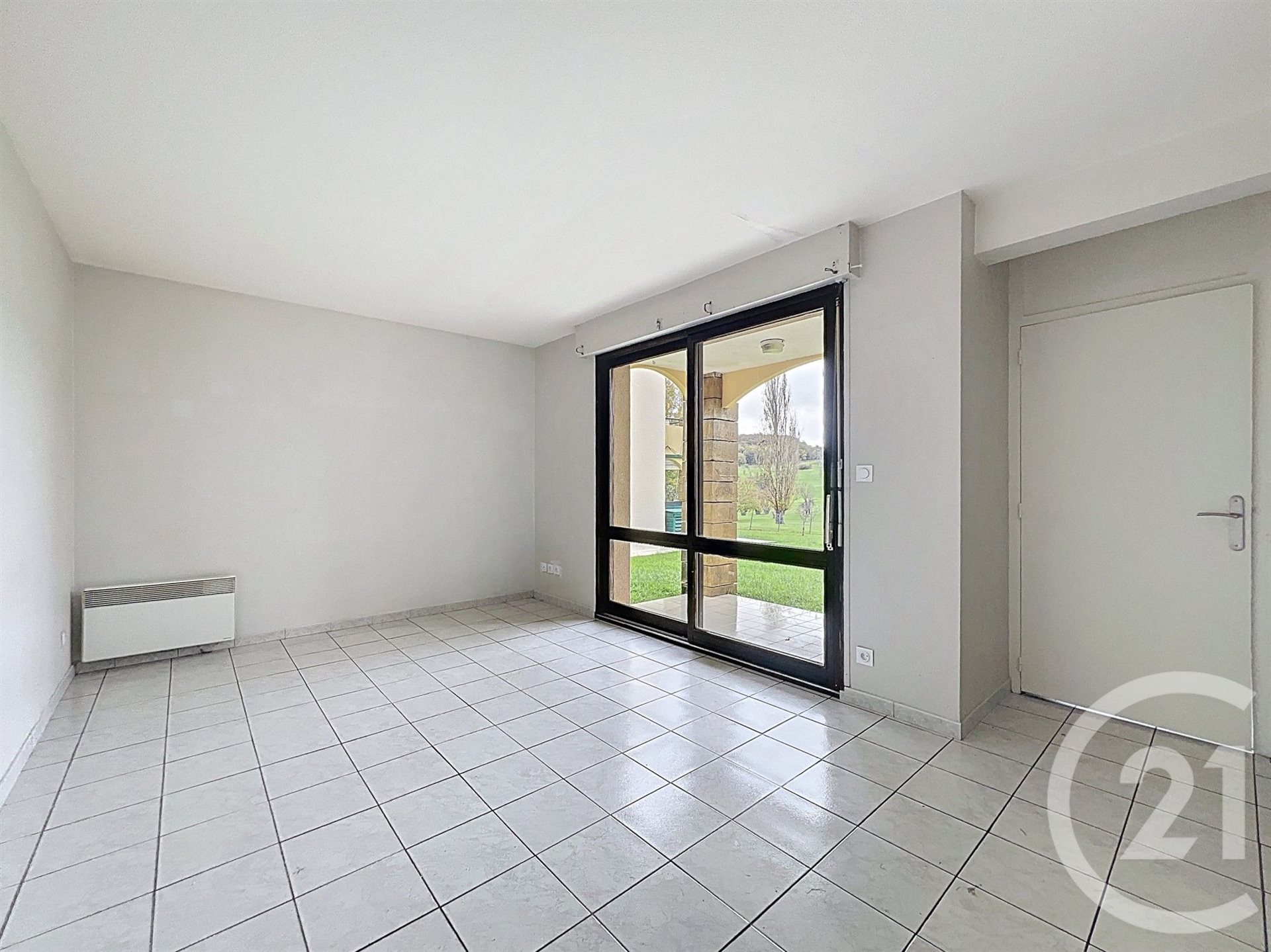Appartement à louer, 33m², Castelnaud-de-Gratecambe