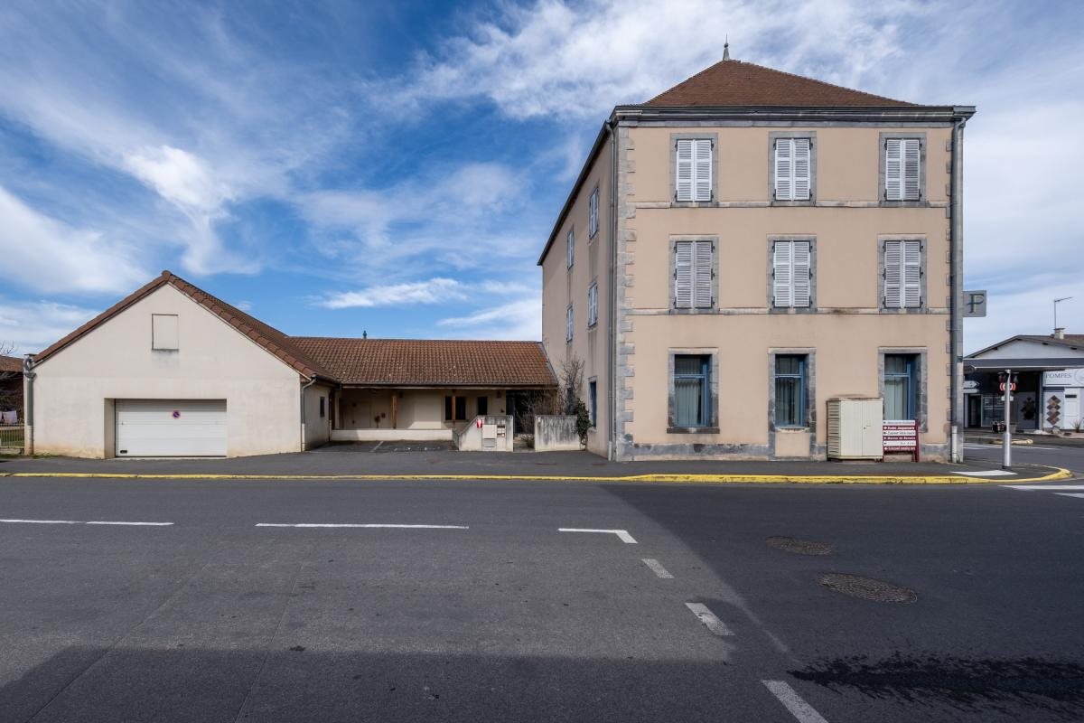 Appartement à vendre, 475m², Aigueperse