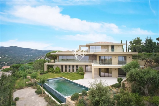 Villa contemporaine neuve vue mer