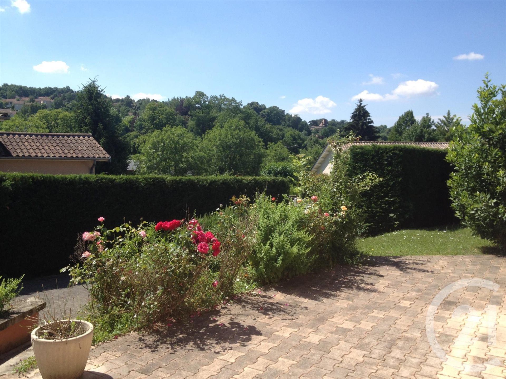 Maison à louer, 146m², Fontaines-Saint-Martin