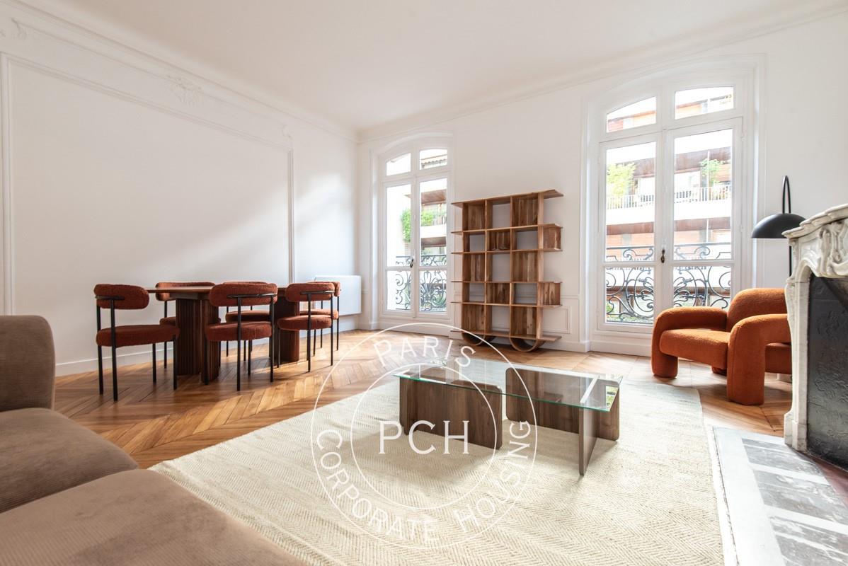 Appartement à louer, 147m², Paris 16ème
