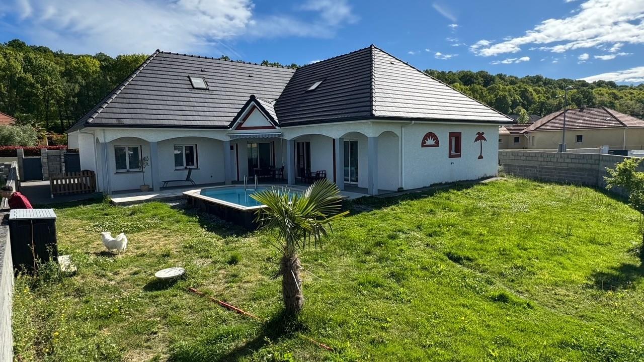 Maison à louer, 168m², Limendous