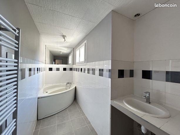 Maison à louer, 127m², Thurins