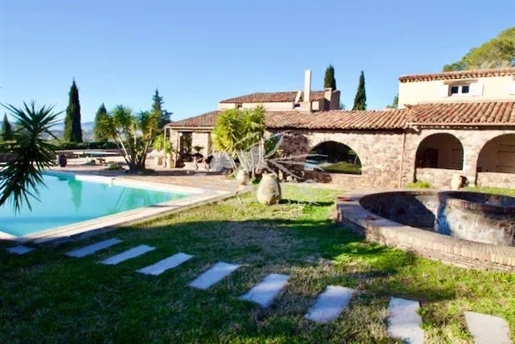Sapcious Bastide With Differents Appartments