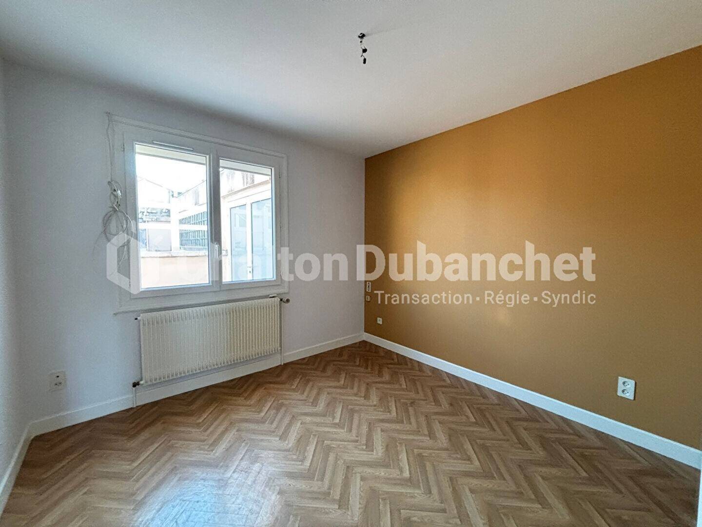 Appartement à louer, 109m², Saint-Martin-la-Sauveté