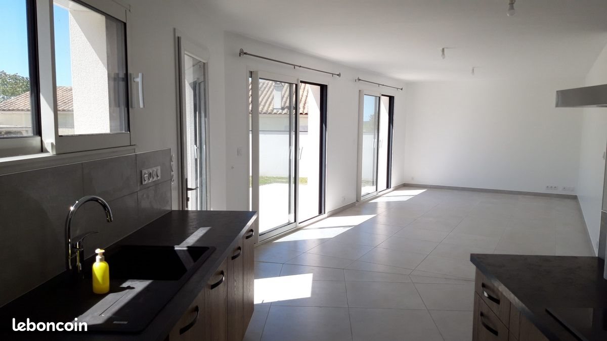 Maison à louer, 100m², Semussac