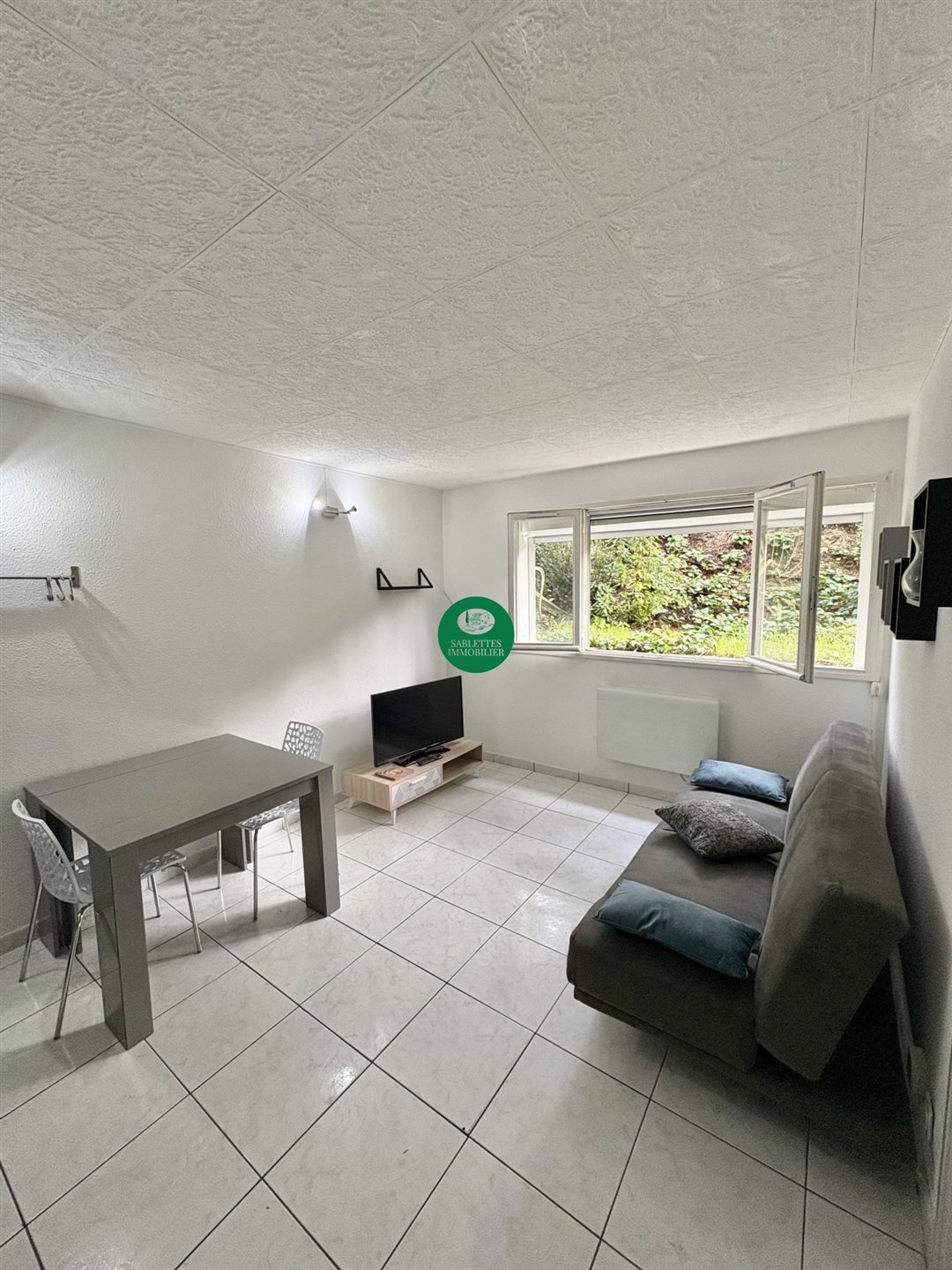 Appartement à louer, 32m², Saint-Mandrier-sur-Mer