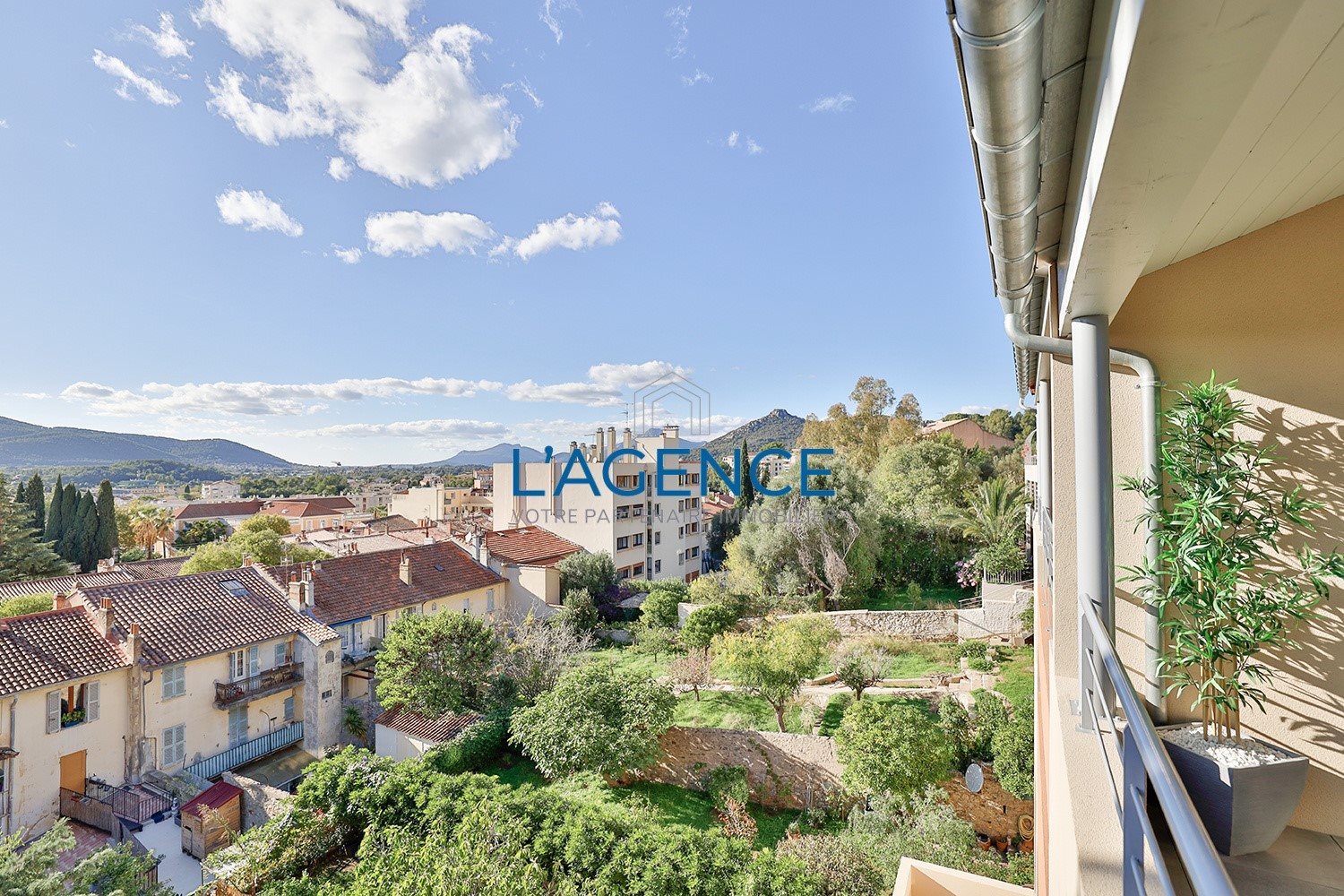 Appartement à vendre, 110m², Hyères