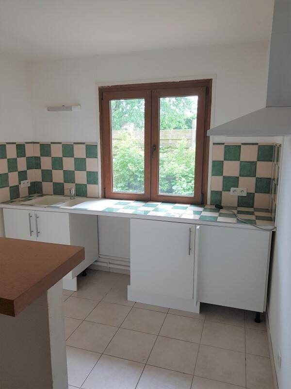 Maison à louer, 50m², Douains