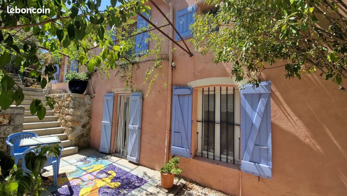 Maison à louer, 85m², Grasse
