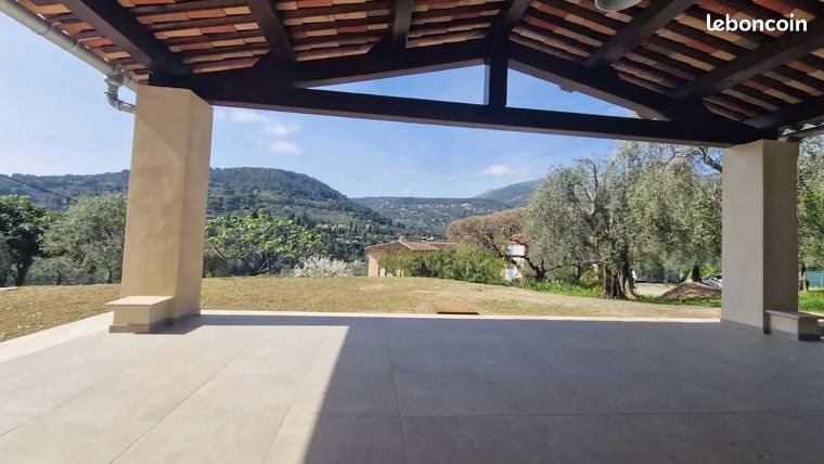 Maison à louer, 140m², Grasse