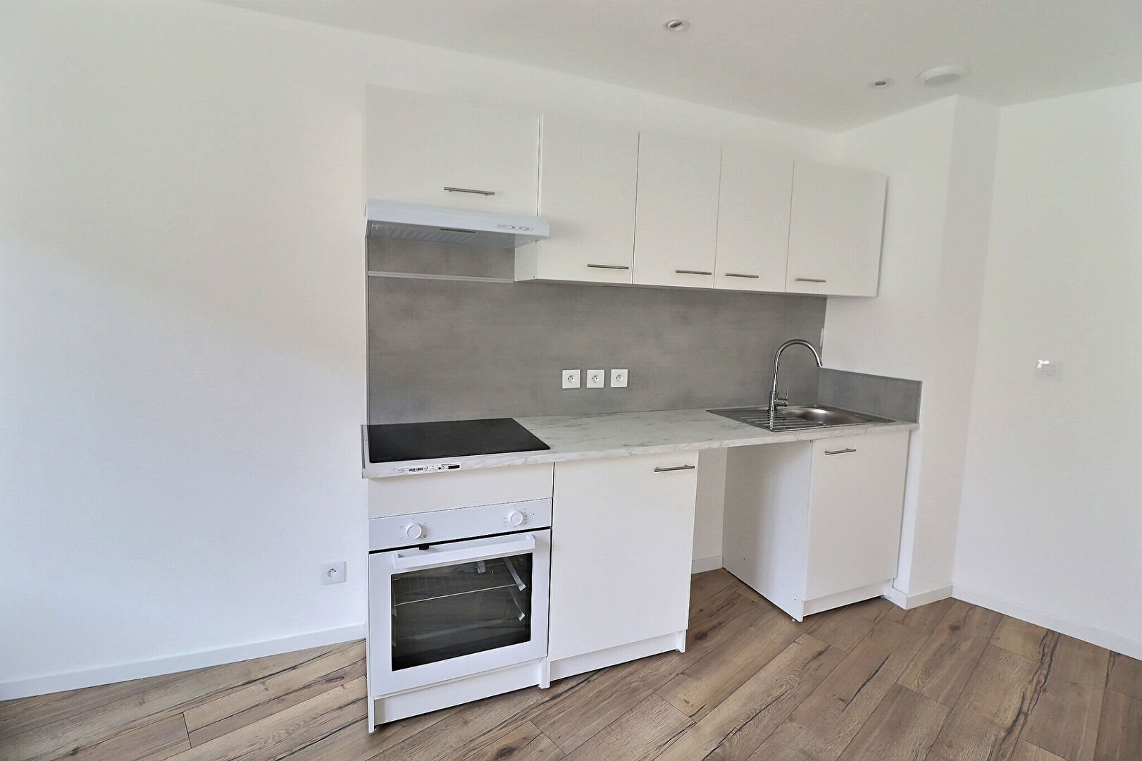 Appartement à louer, 97m², Figeac