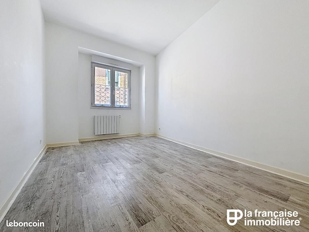 Appartement à louer, 68m², Janzé