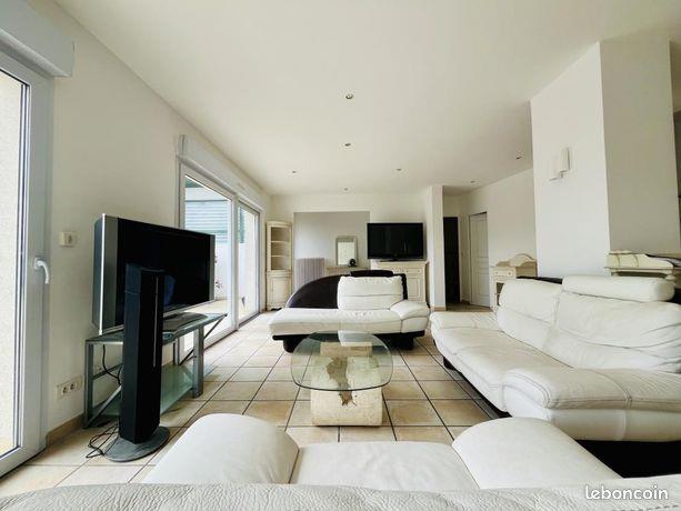 Maison à louer, 159m², Clermont-Ferrand