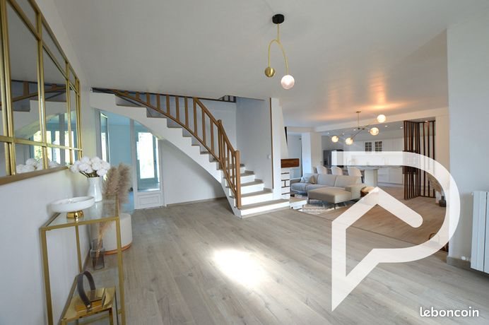 Maison à louer, 178m², Montigny-lès-Cormeilles