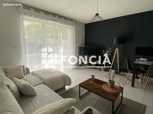 Appartement à louer, 42m², Chauray