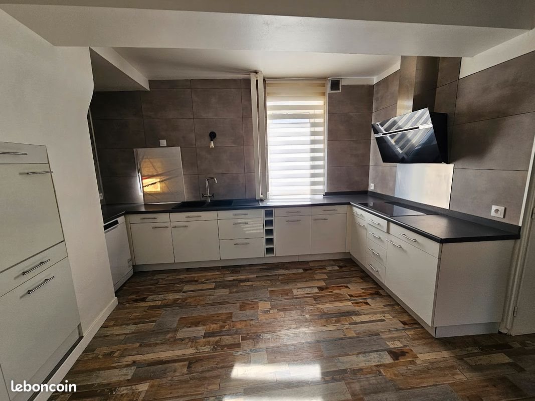 Maison à louer, 240m², Seysses