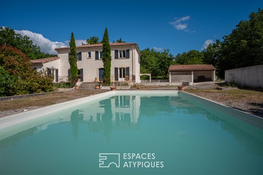 Belle maison contemporaine avec piscine dans un coin de nature proche d'Aubenas