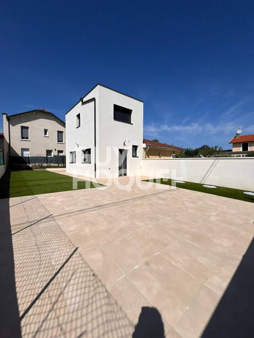 Maison à louer, 40m², Décines-Charpieu