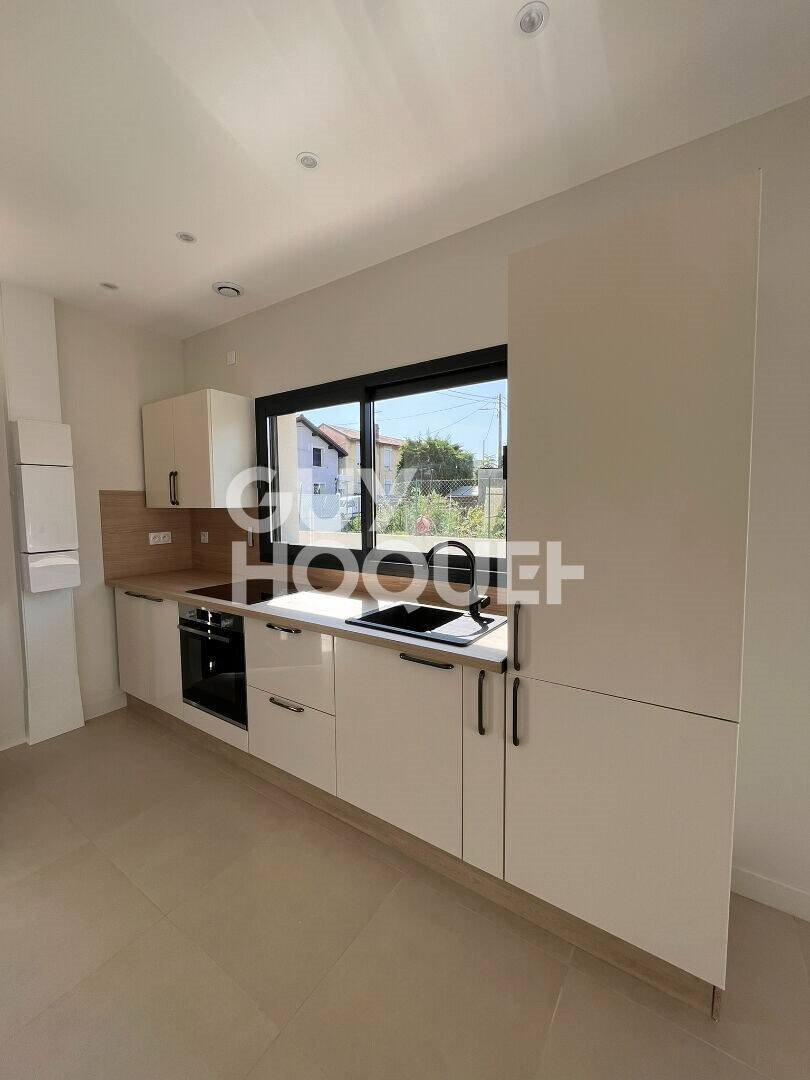 Maison à louer, 40m², Décines-Charpieu