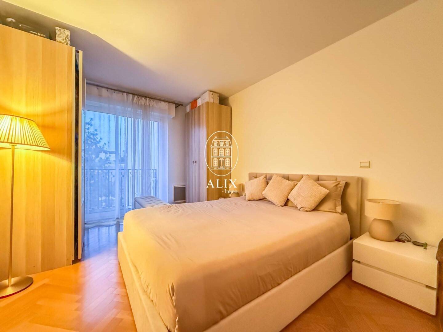 Appartement à louer, 66m², Paris 16ème