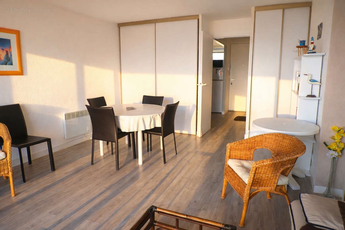 Appartement à vendre, 59m², Saint-Michel-Chef-Chef