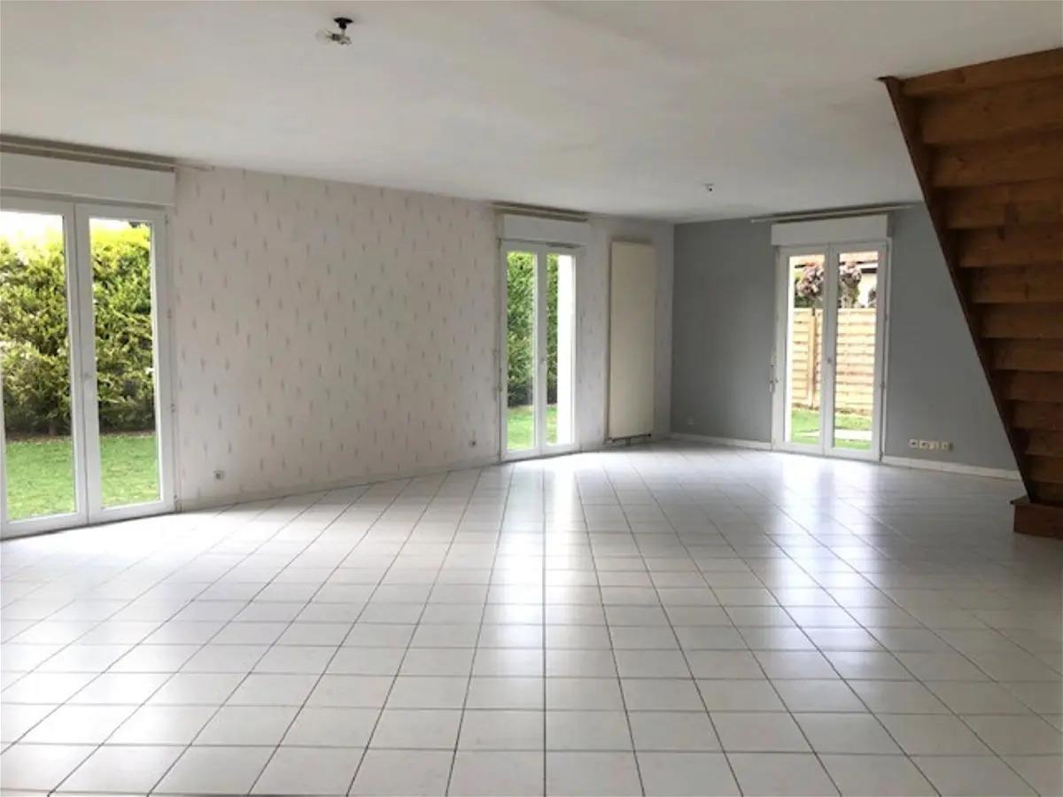 Maison à louer, 141m², Sainte-Savine