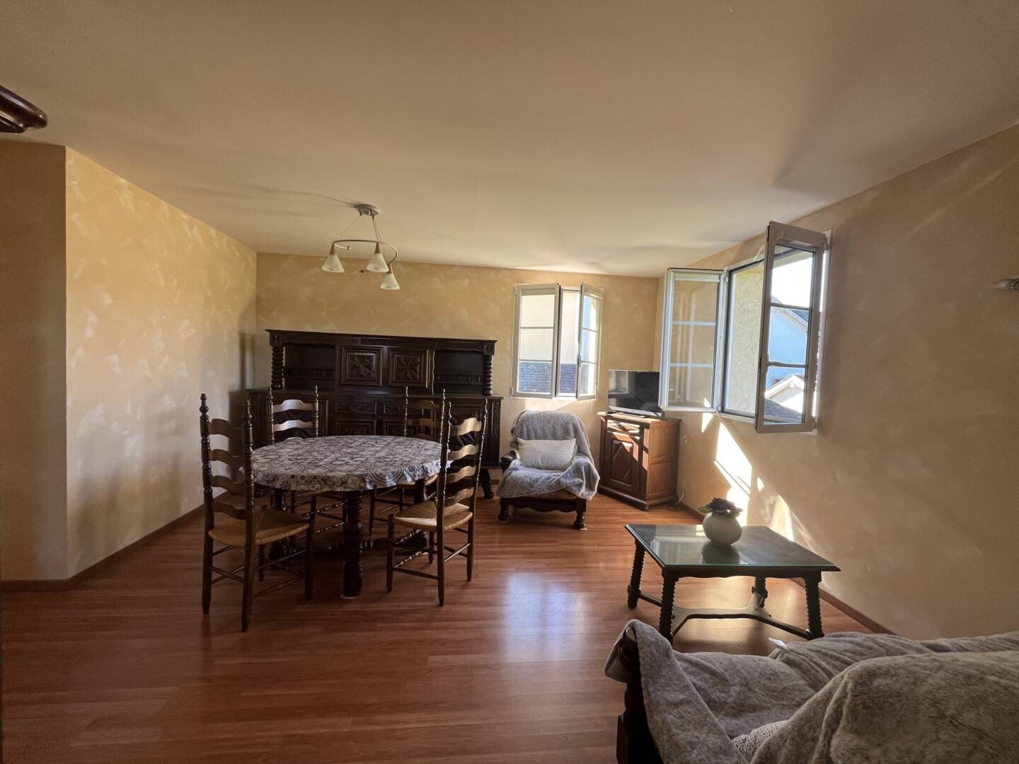 Appartement à louer, 80m², Jurançon