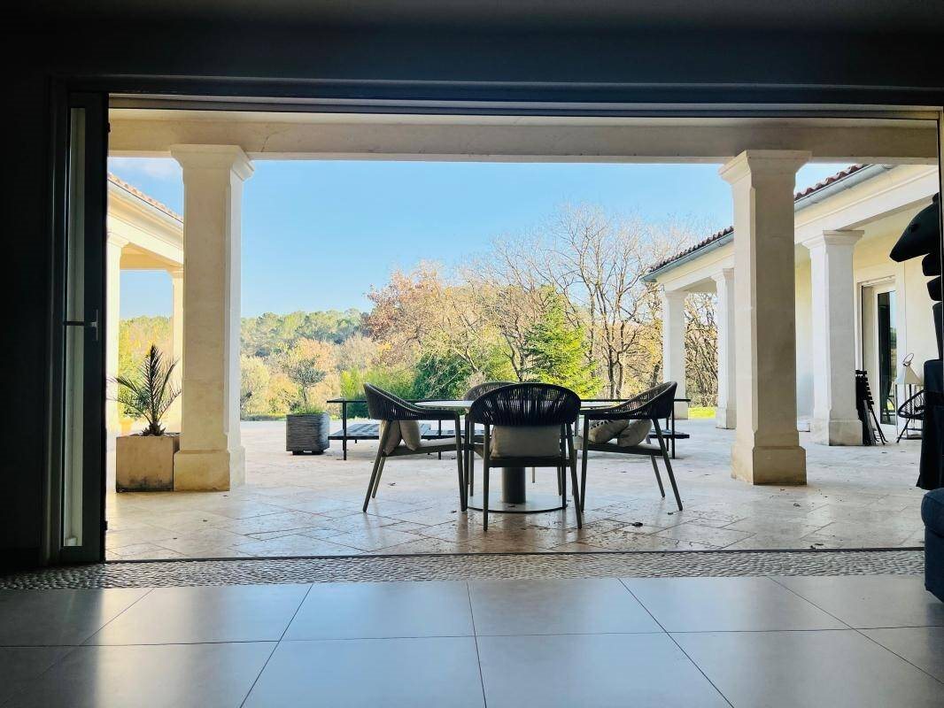 Maison à louer, 379m², Fuveau