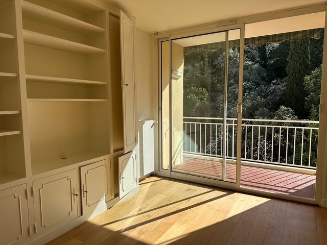 Appartement à louer, 111m², Cassis