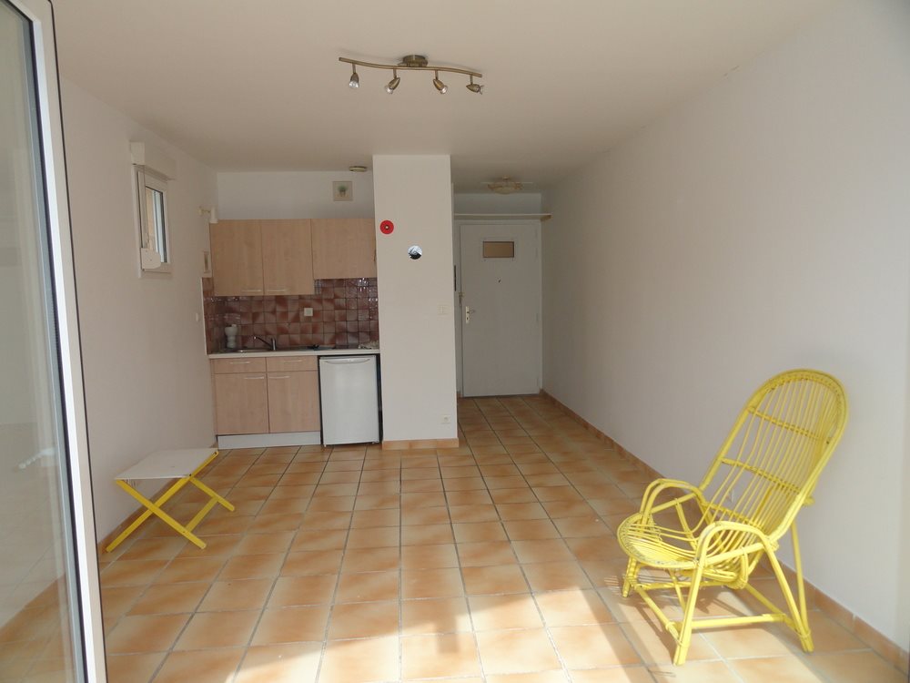 Appartement à louer, 24m², Cassis