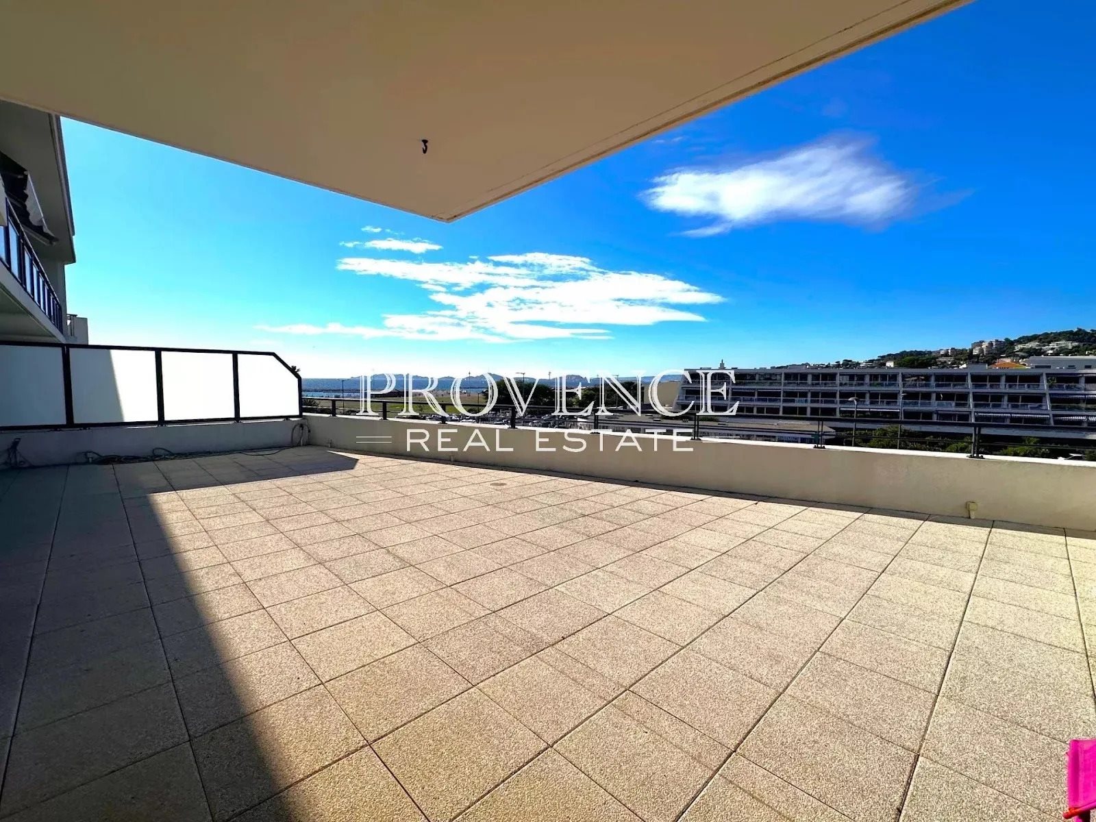 Appartement à louer, 80m², Marseille 8ème