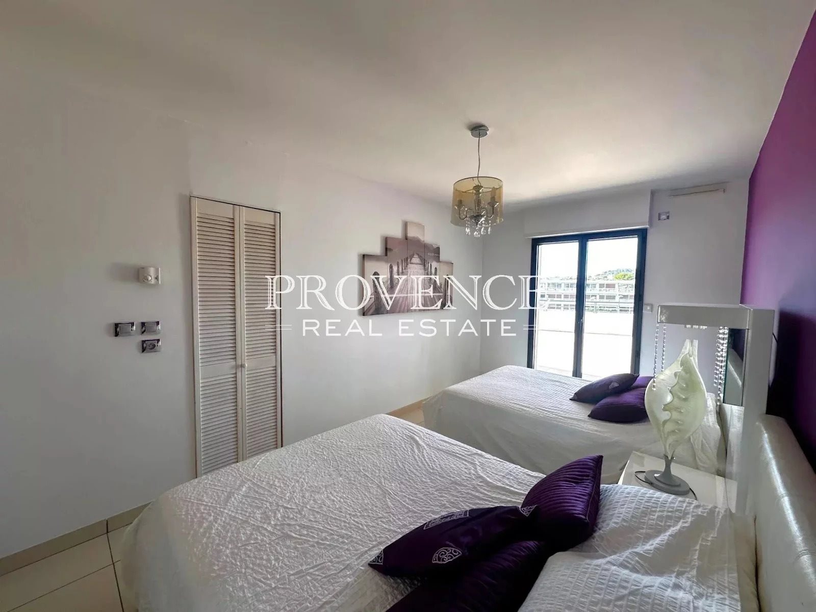 Appartement à louer, 80m², Marseille 8ème