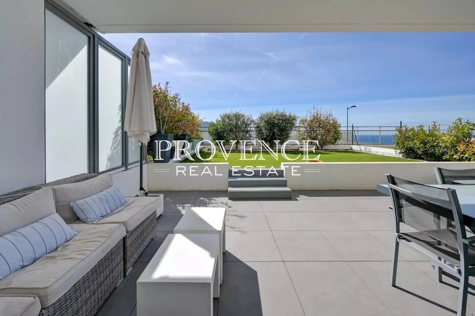 Appartement à louer, 75m², Marseille 8ème