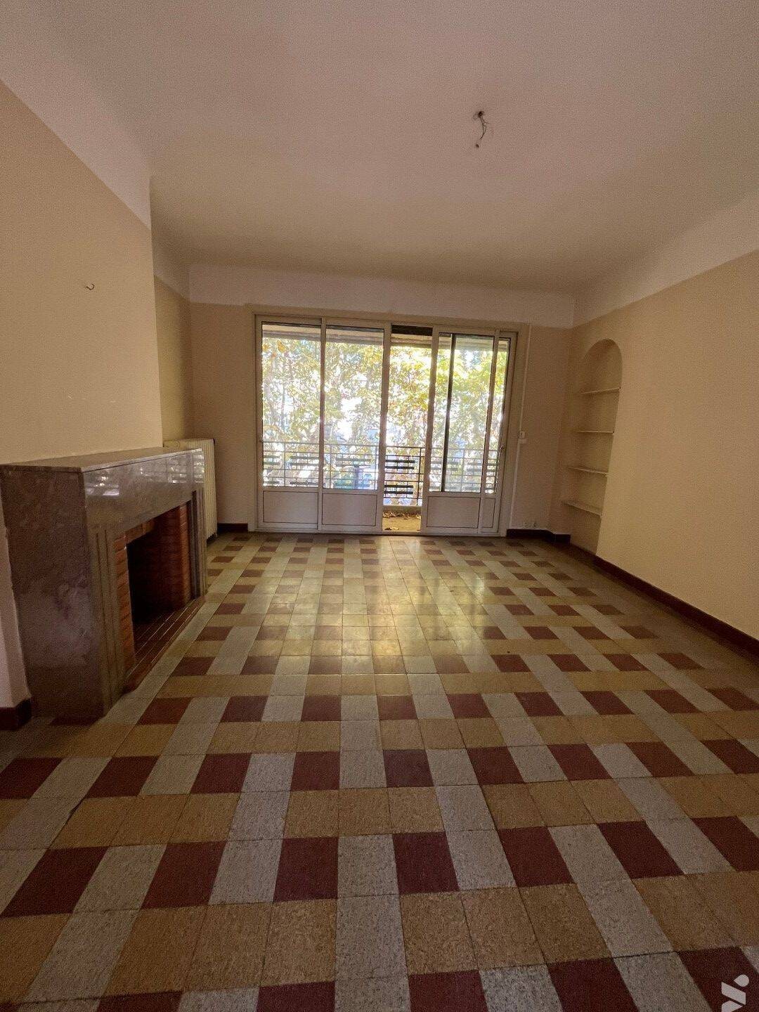 Appartement à vendre, 113m², Tarascon