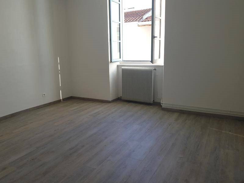 Appartement à louer, 64m², Hasparren