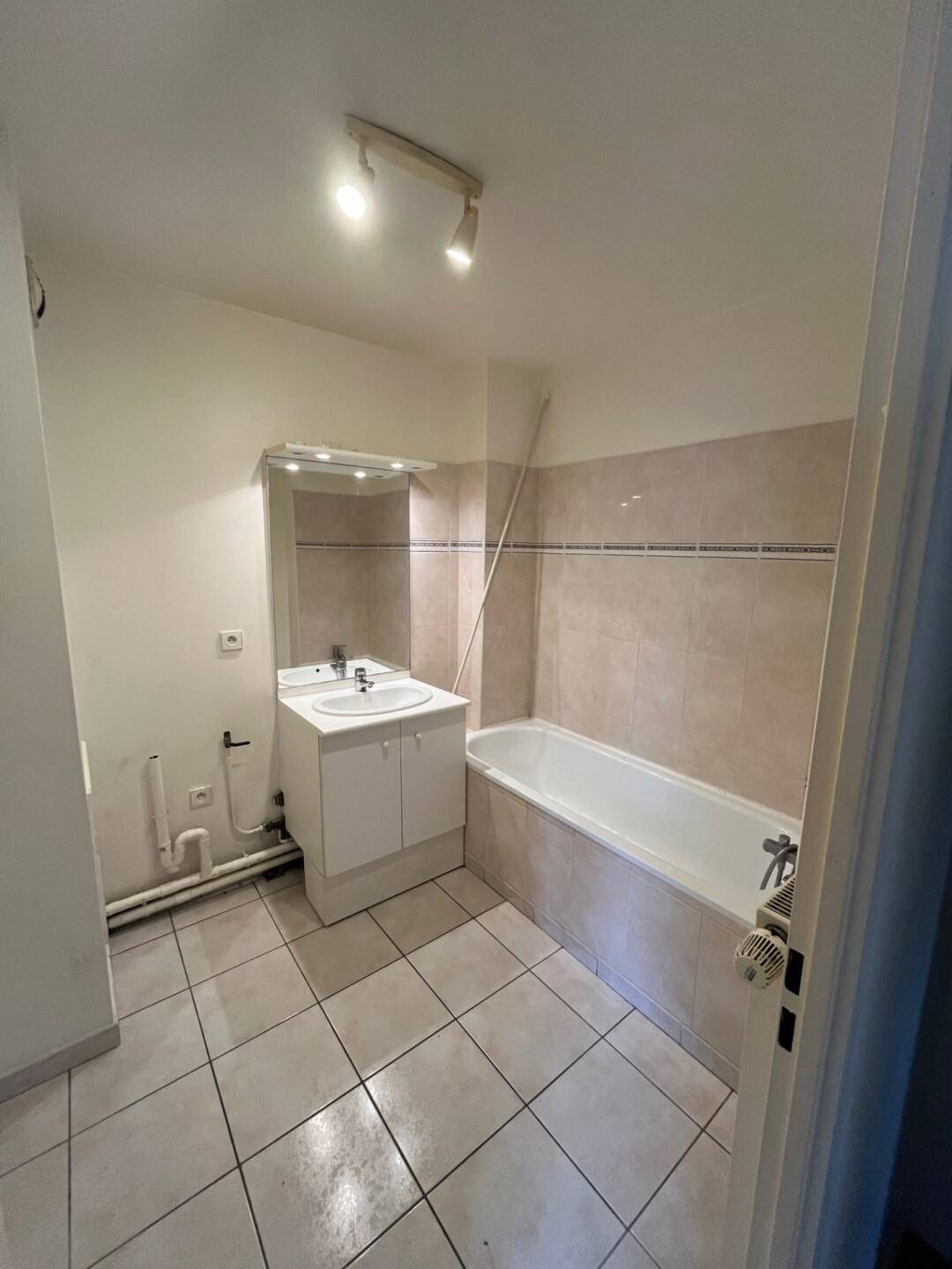 Appartement à louer, 46m², Lille