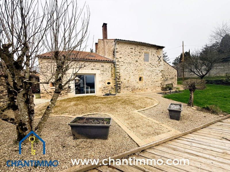 Maison à vendre, 200m², La Caillère-Saint-Hilaire