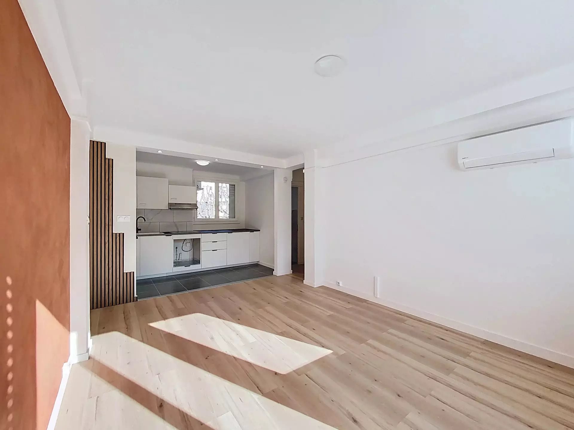 Appartement à louer, 42m², Marseille 3ème
