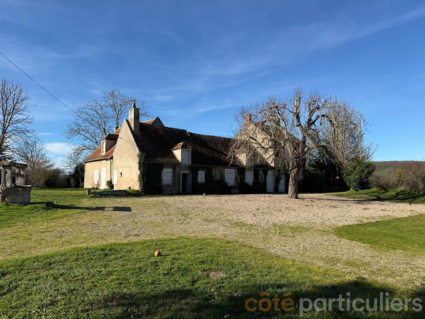 Maison à vendre, 240m², Nozières