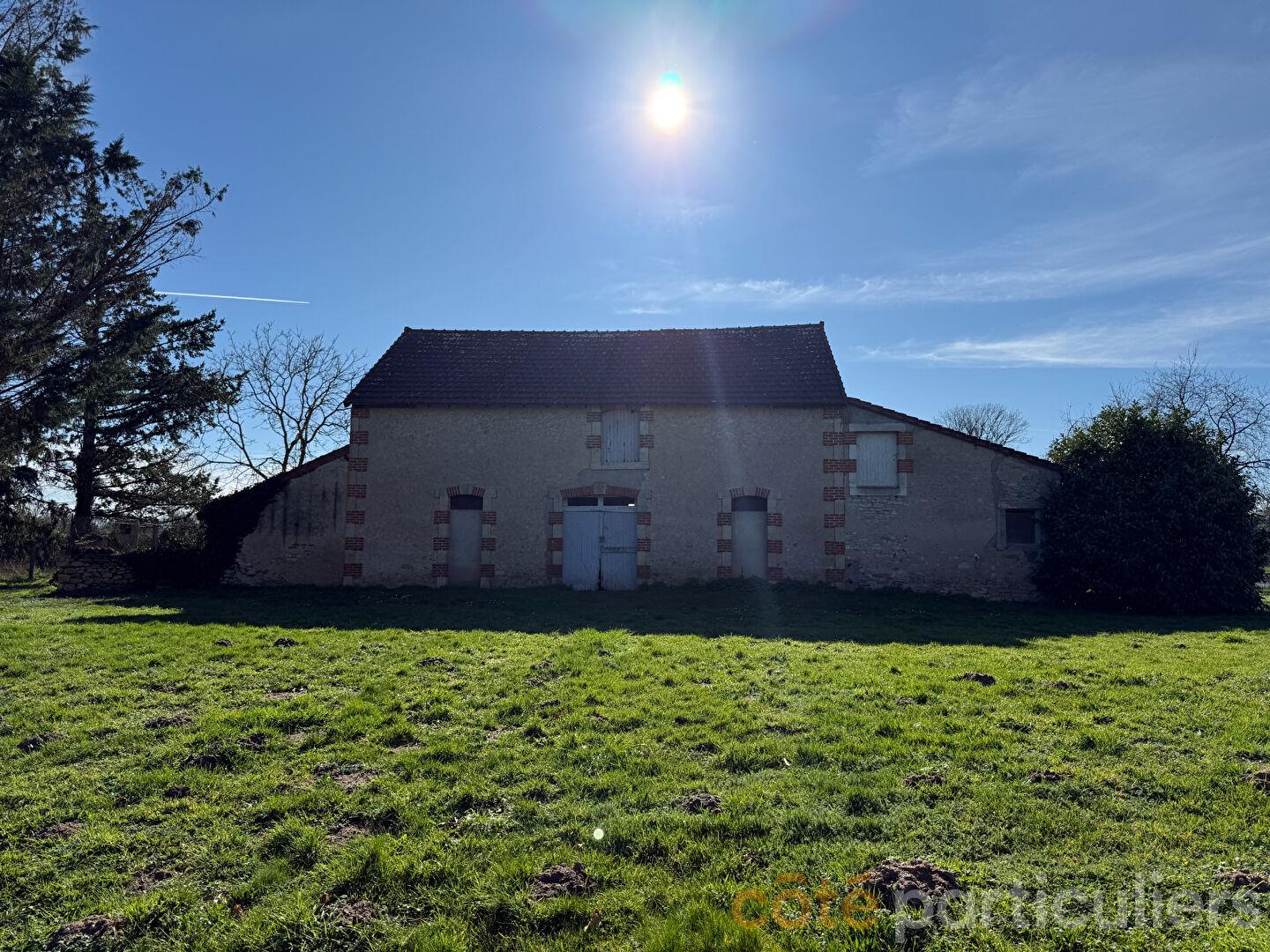 Maison à vendre, 240m², Nozières