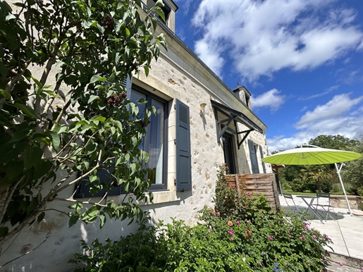 Magnificent renovated stone house with its barn