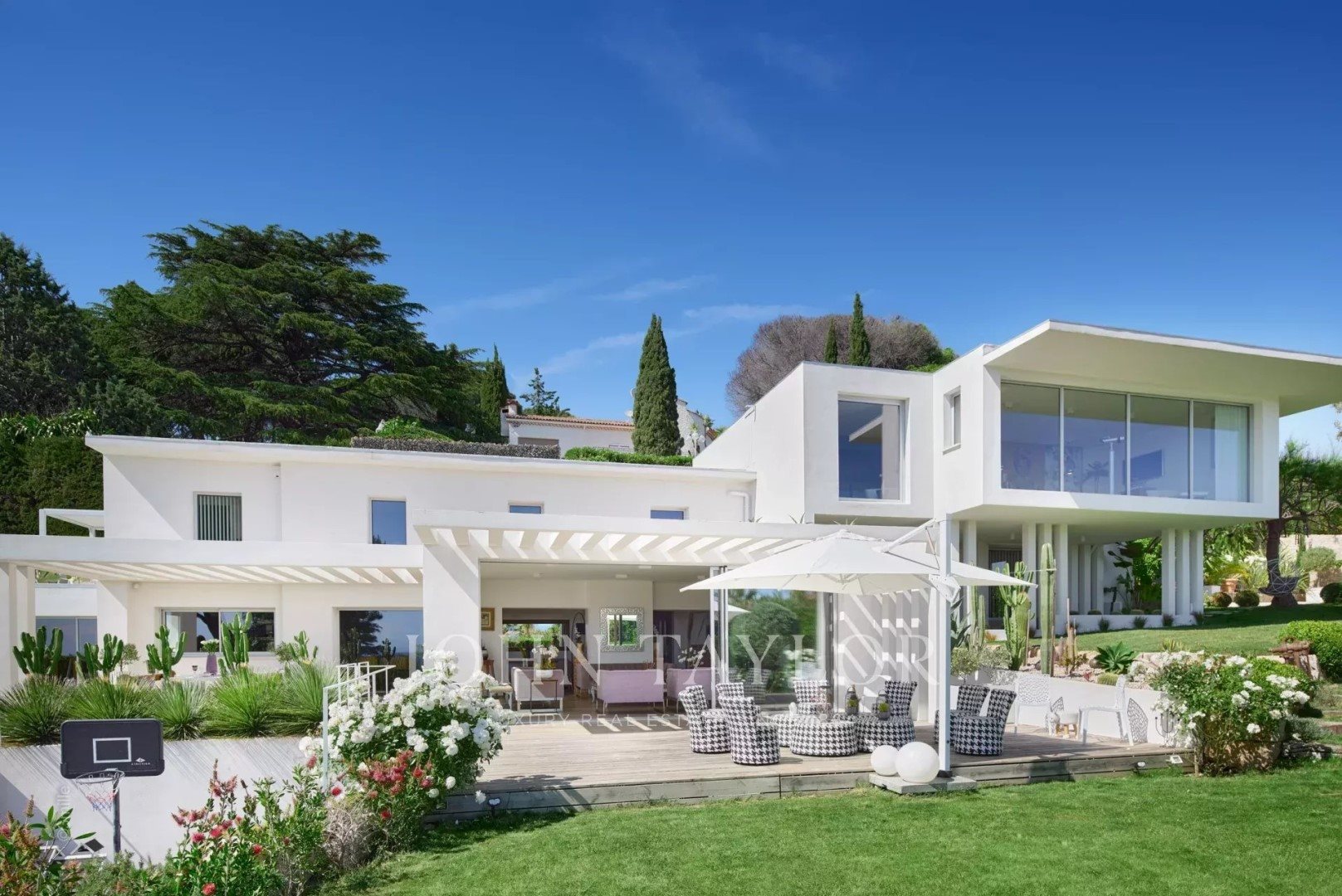 Maison à louer, 500m², Cannes
