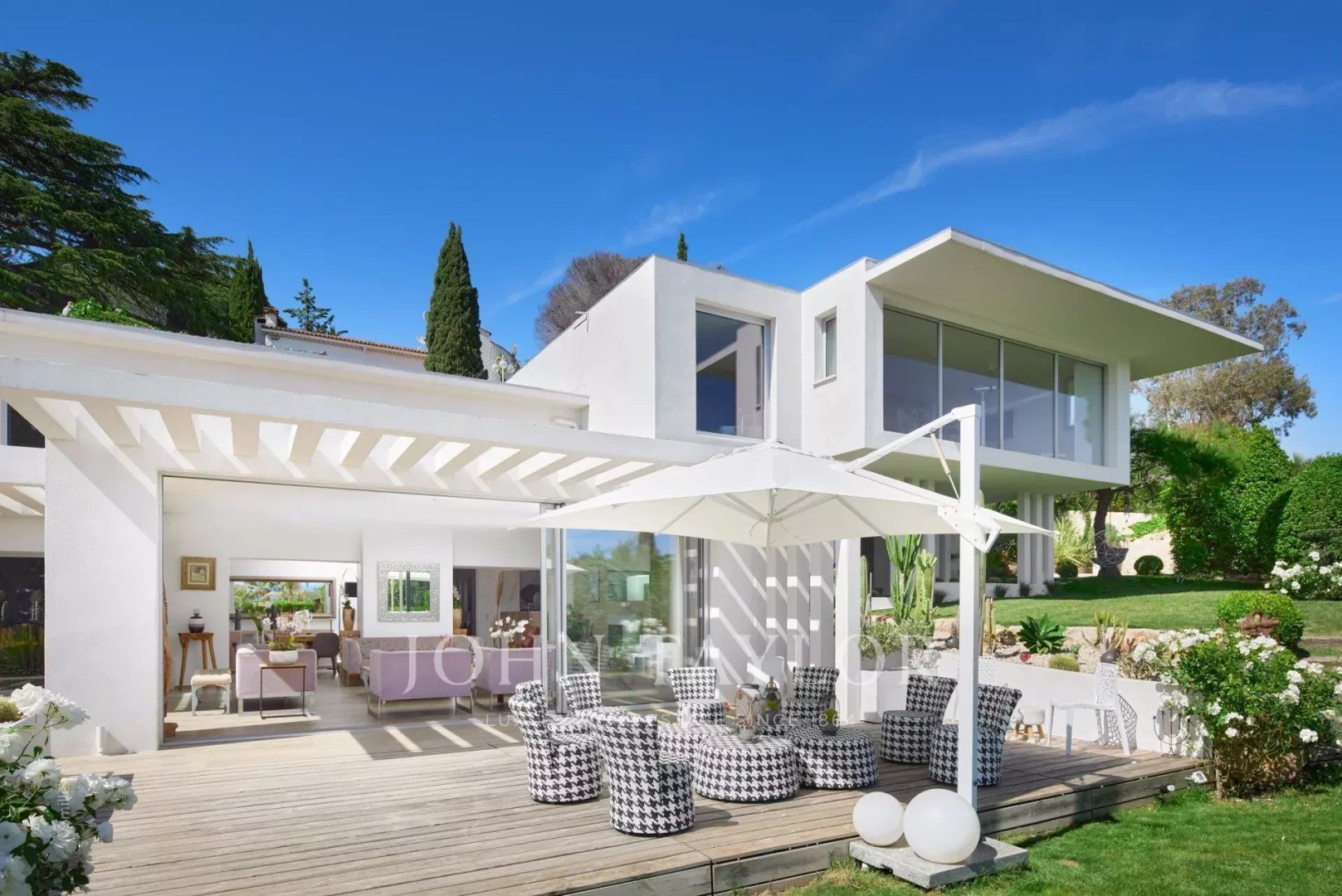 Maison à louer, 500m², Cannes